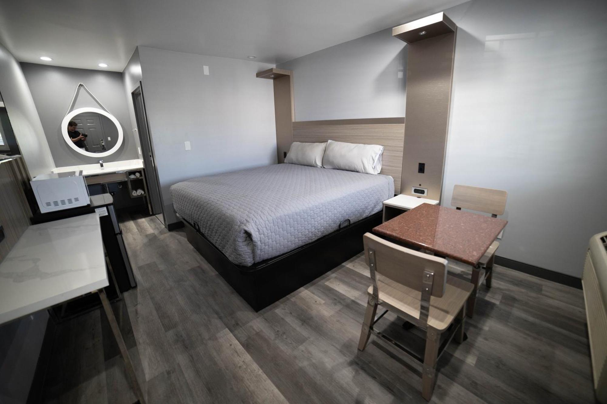 Palms Hotel 3*